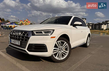 Внедорожник / Кроссовер Audi Q5 2018 в Софиевской Борщаговке