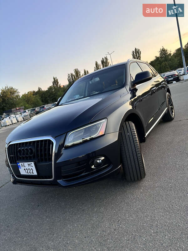 Внедорожник / Кроссовер Audi Q5 2014 в Днепре