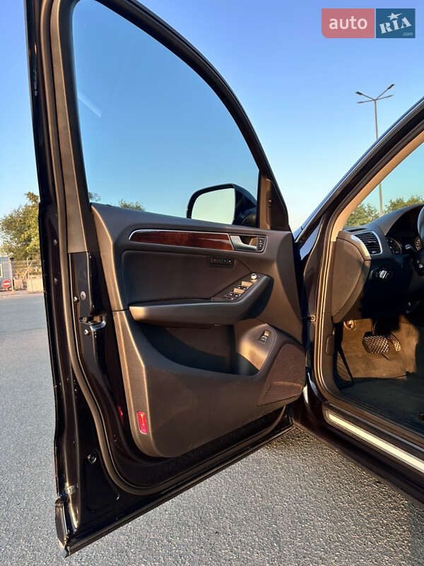 Внедорожник / Кроссовер Audi Q5 2014 в Днепре
