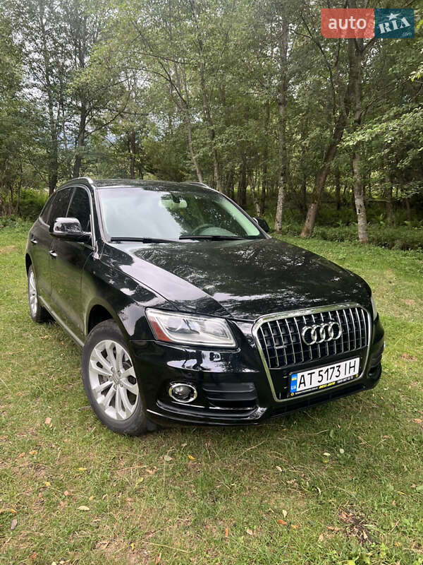 Позашляховик / Кросовер Audi Q5 2015 в Долині