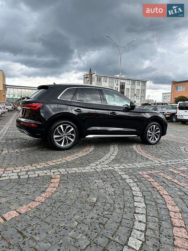Внедорожник / Кроссовер Audi Q5 2021 в Луцке