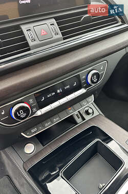 Внедорожник / Кроссовер Audi Q5 2021 в 