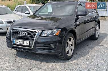 Внедорожник / Кроссовер Audi Q5 2012 в 