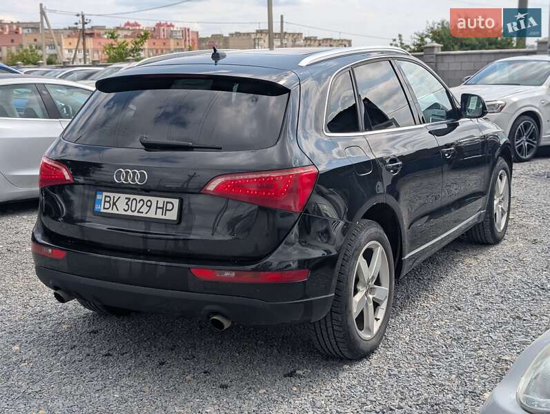 Внедорожник / Кроссовер Audi Q5 2012 в Ровно