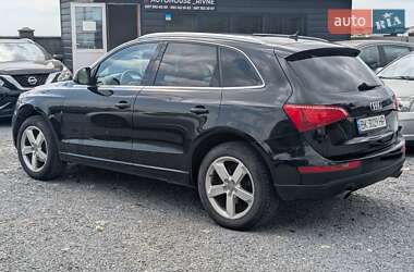 Внедорожник / Кроссовер Audi Q5 2012 в 