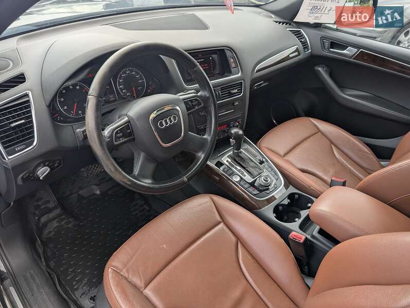 Внедорожник / Кроссовер Audi Q5 2012 в Ровно