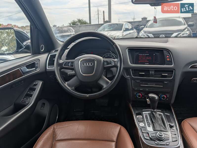 Внедорожник / Кроссовер Audi Q5 2012 в Ровно
