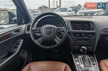 Внедорожник / Кроссовер Audi Q5 2012 в 