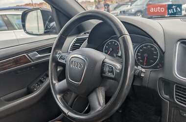 Внедорожник / Кроссовер Audi Q5 2012 в 