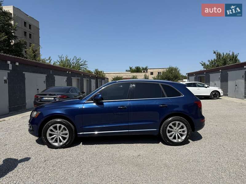 Внедорожник / Кроссовер Audi Q5 2015 в Кропивницком