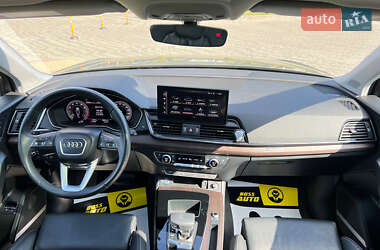 Внедорожник / Кроссовер Audi Q5 2022 в 