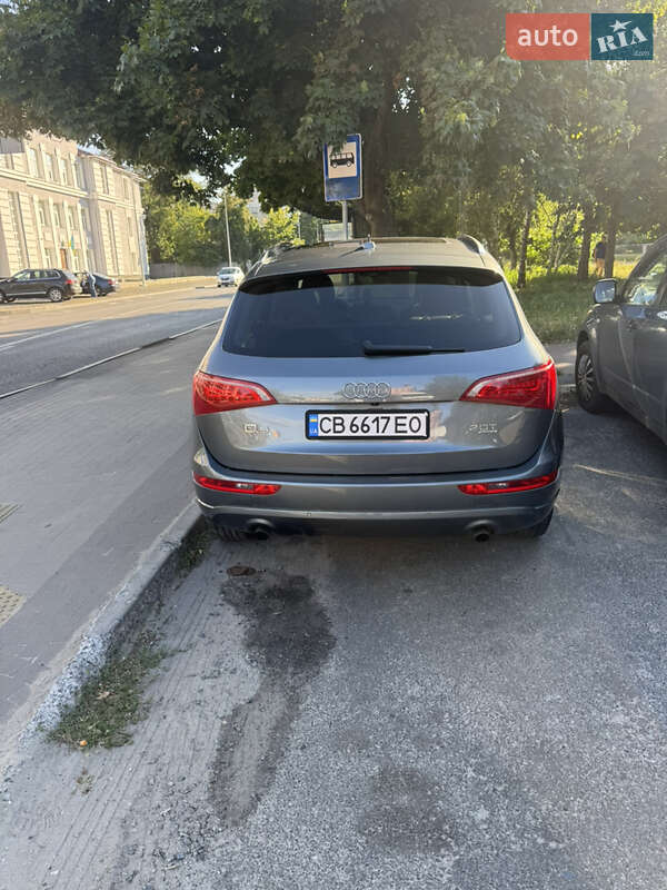 Внедорожник / Кроссовер Audi Q5 2012 в Чернигове