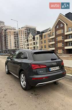 Внедорожник / Кроссовер Audi Q5 2018 в Львове