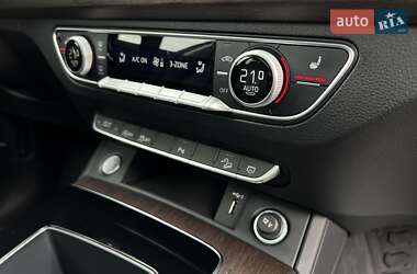 Внедорожник / Кроссовер Audi Q5 2023 в 