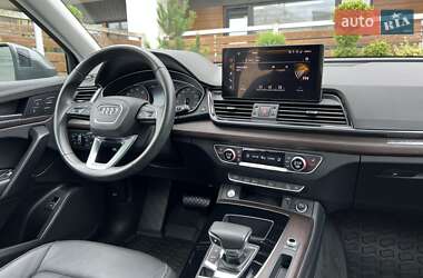 Внедорожник / Кроссовер Audi Q5 2023 в 