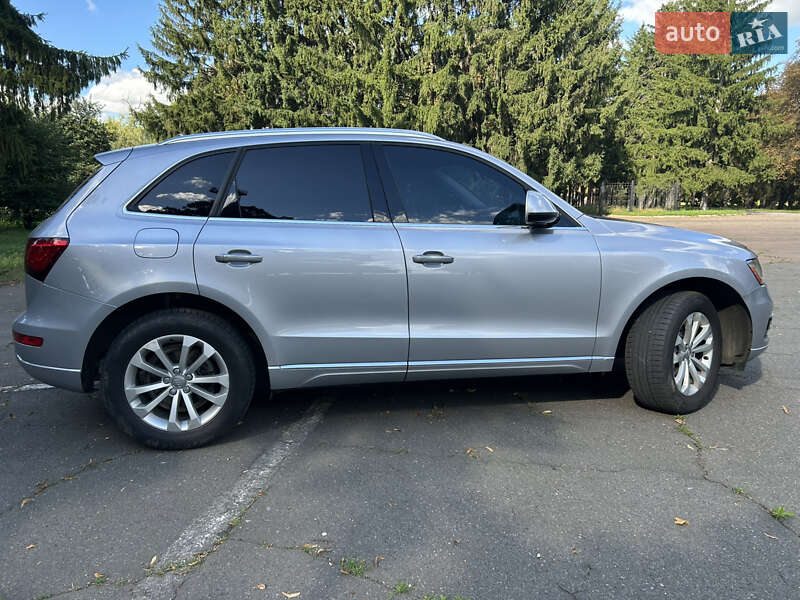 Внедорожник / Кроссовер Audi Q5 2015 в Киеве