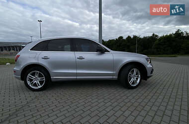 Внедорожник / Кроссовер Audi Q5 2015 в 