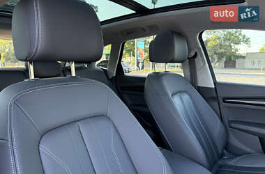 Внедорожник / Кроссовер Audi Q5 2022 в 
