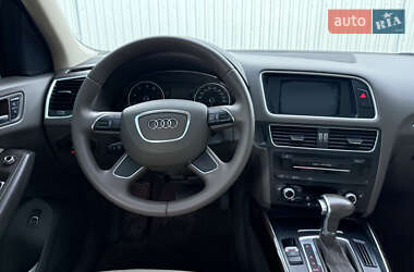 Внедорожник / Кроссовер Audi Q5 2012 в 