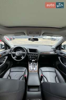 Внедорожник / Кроссовер Audi Q5 2016 в 