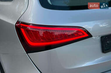 Внедорожник / Кроссовер Audi Q5 2011 в 