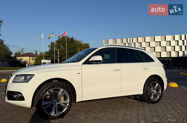 Внедорожник / Кроссовер Audi Q5 2015 в Одессе