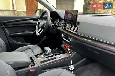 Внедорожник / Кроссовер Audi Q5 2023 в 