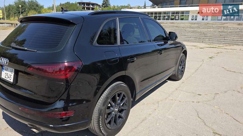 Внедорожник / Кроссовер Audi Q5 2011 в Запорожье