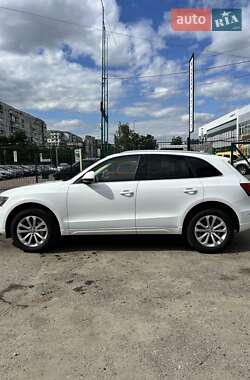 Внедорожник / Кроссовер Audi Q5 2013 в 