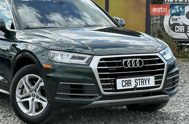 Внедорожник / Кроссовер Audi Q5 2017 в 