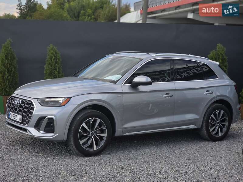 Внедорожник / Кроссовер Audi Q5 2022 в Тернополе