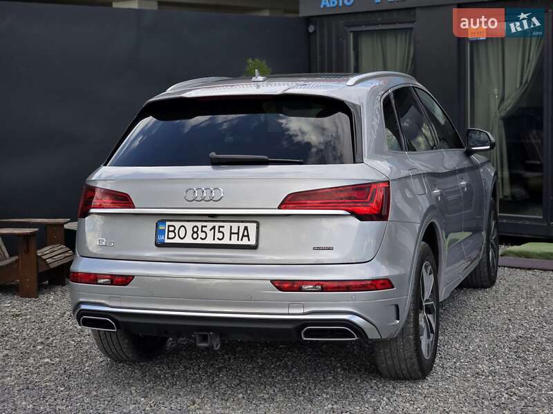 Внедорожник / Кроссовер Audi Q5 2022 в Тернополе