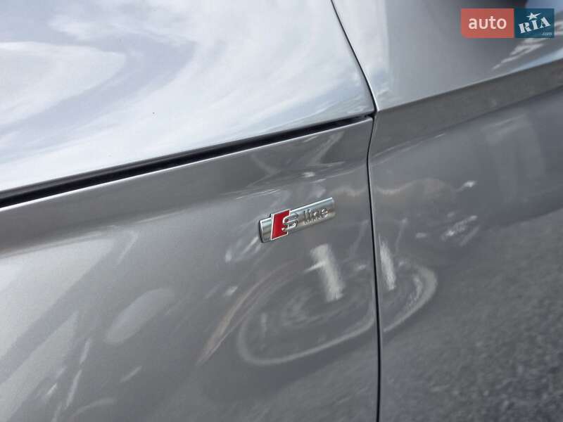 Внедорожник / Кроссовер Audi Q5 2022 в Тернополе