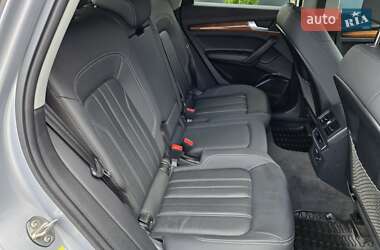 Внедорожник / Кроссовер Audi Q5 2022 в 