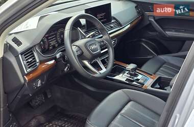 Внедорожник / Кроссовер Audi Q5 2022 в 