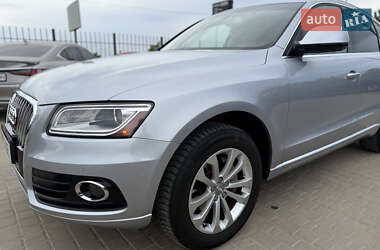 Внедорожник / Кроссовер Audi Q5 2015 в 
