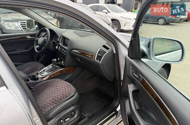 Внедорожник / Кроссовер Audi Q5 2015 в 