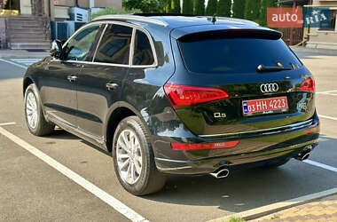 Внедорожник / Кроссовер Audi Q5 2016 в 