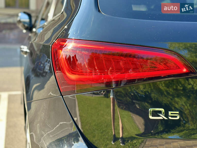 Внедорожник / Кроссовер Audi Q5 2016 в Киеве