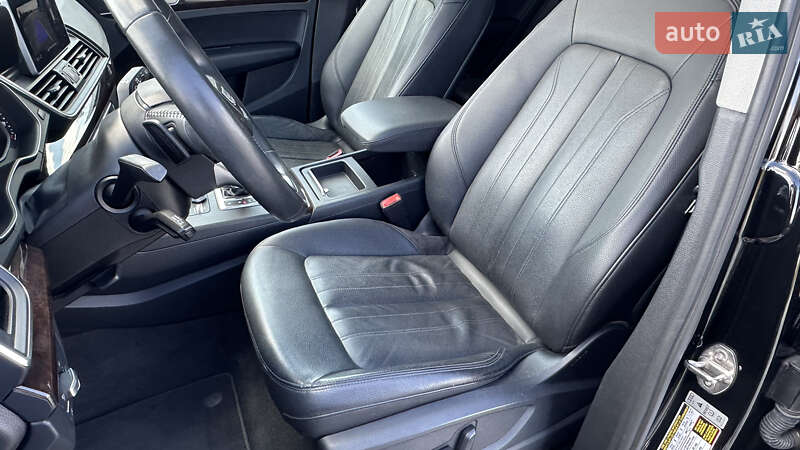 Внедорожник / Кроссовер Audi Q5 2018 в Киеве