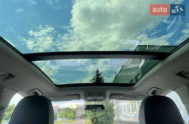 Внедорожник / Кроссовер Audi Q5 2016 в 