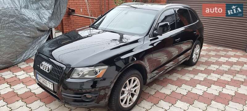Внедорожник / Кроссовер Audi Q5 2012 в Одессе