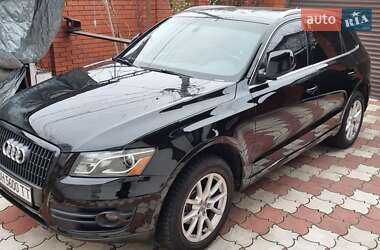 Внедорожник / Кроссовер Audi Q5 2012 в 