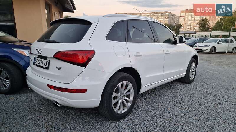 Внедорожник / Кроссовер Audi Q5 2013 в Ровно