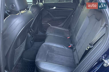 Внедорожник / Кроссовер Audi Q5 2017 в 