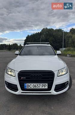 Внедорожник / Кроссовер Audi Q5 2016 в 
