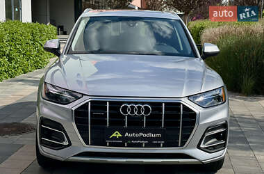 Внедорожник / Кроссовер Audi Q5 2022 в 