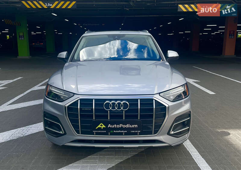 Внедорожник / Кроссовер Audi Q5 2022 в Киеве