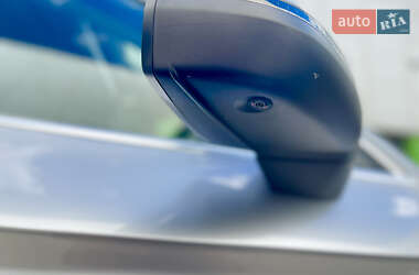 Внедорожник / Кроссовер Audi Q5 2022 в 