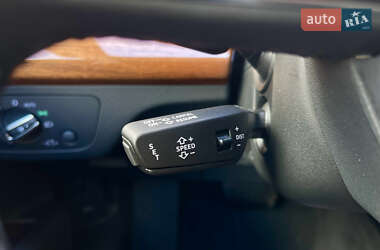 Внедорожник / Кроссовер Audi Q5 2022 в 